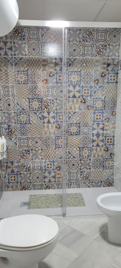 La Corrala De Triana Apartman Sevilla Kültér fotó