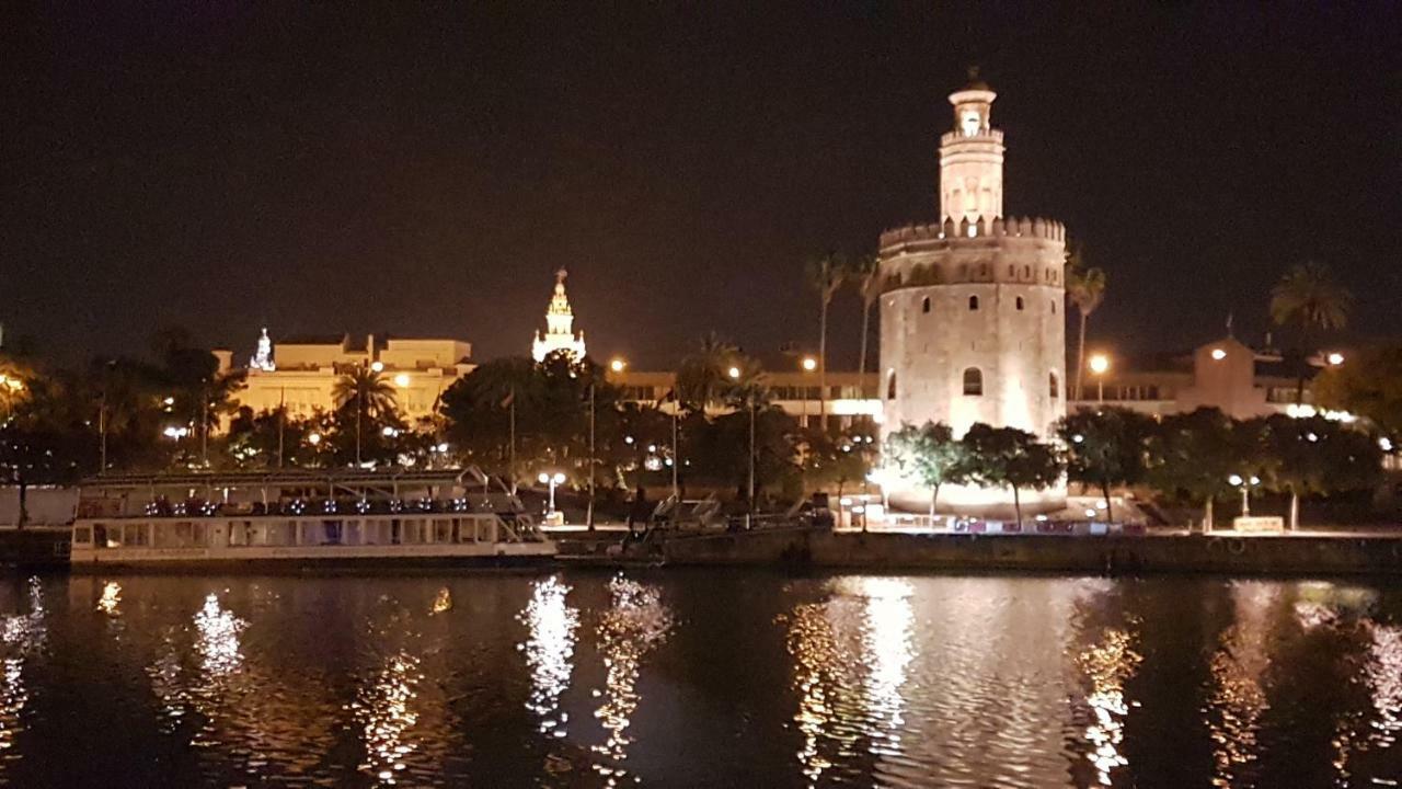 La Corrala De Triana Apartman Sevilla Kültér fotó