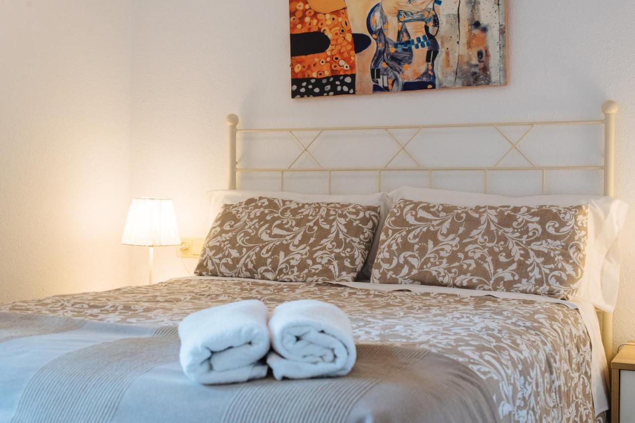 La Corrala De Triana Apartman Sevilla Kültér fotó
