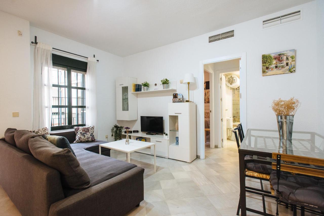 La Corrala De Triana Apartman Sevilla Kültér fotó